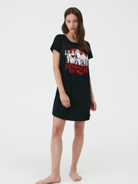 Stranger Things tričko jako ideální dárek pro fanoušky