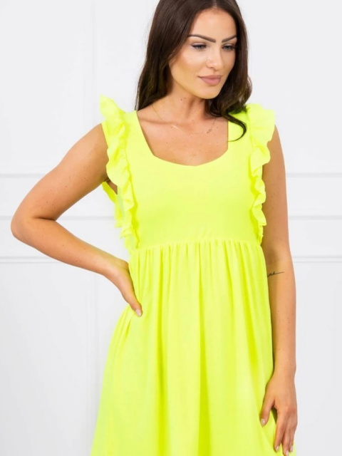 Jak nosit neonové šaty a s čím je kombinovat?