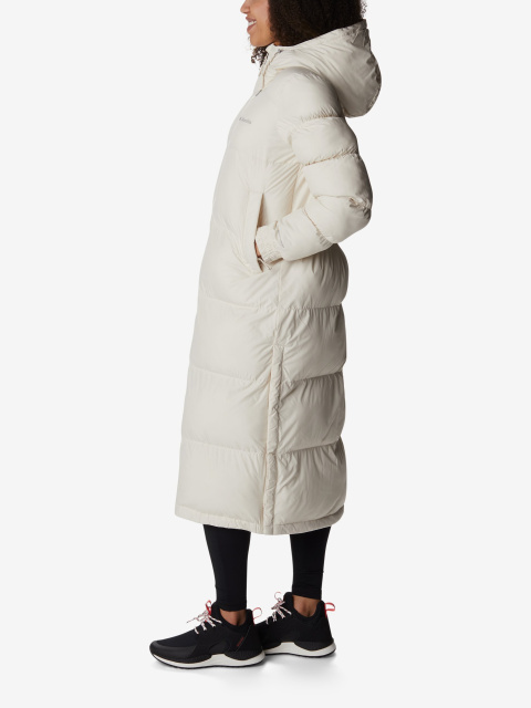 Dlouhý prošívaný zimní kabát jako symbol stylu?