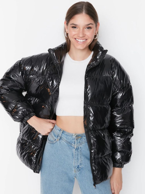 Dámské lesklé bundy na zimu