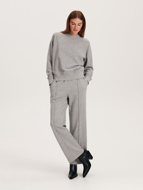 Dámské teplákové oblečení