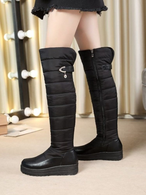 Dámské zimní boty s protiskluzovou podrážkou