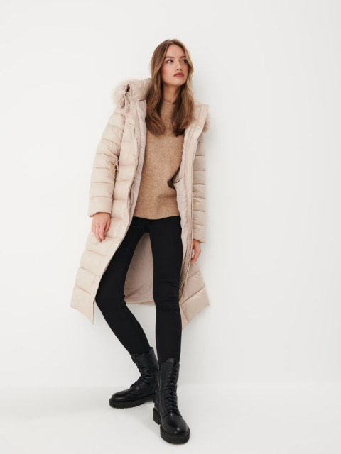 Dámské dlouhé kabáty s kapucí