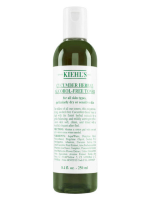 Pleťová tonika bez alkoholu