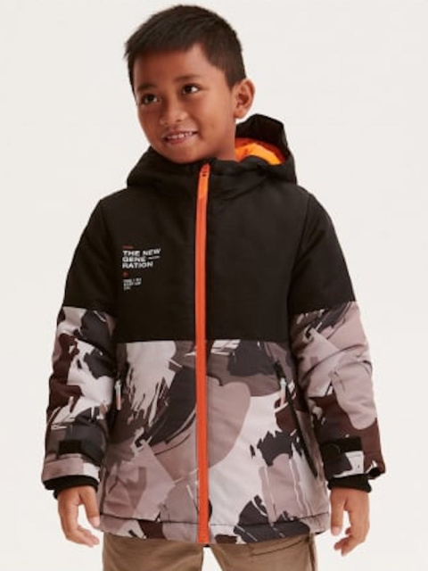 Levné chlapecké lyžařské bundy