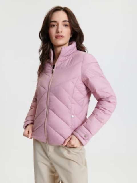 Levné dámské prošívané bundy