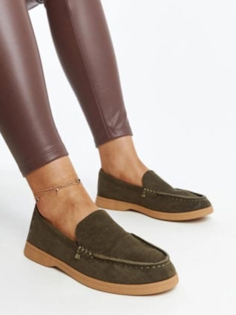 Levné dámské semišové polobotky