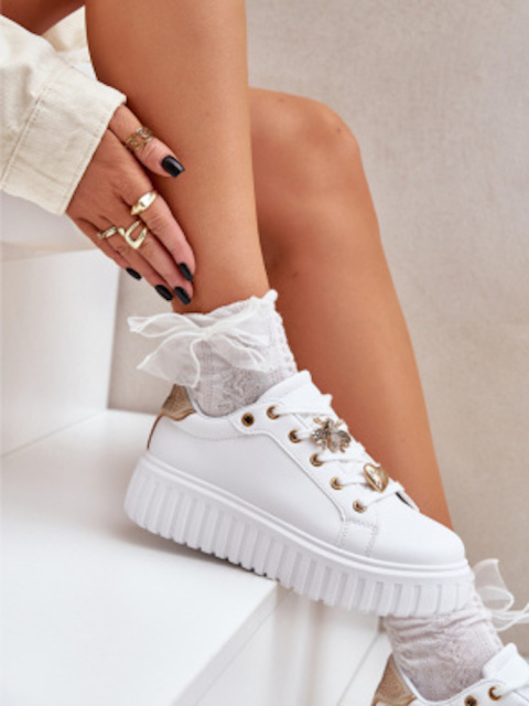 Levné svatební tenisky