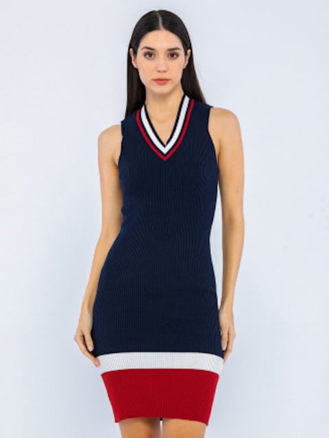 Úpletové šaty bez rukávů